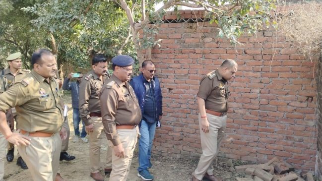 Police inspecting the crime scene